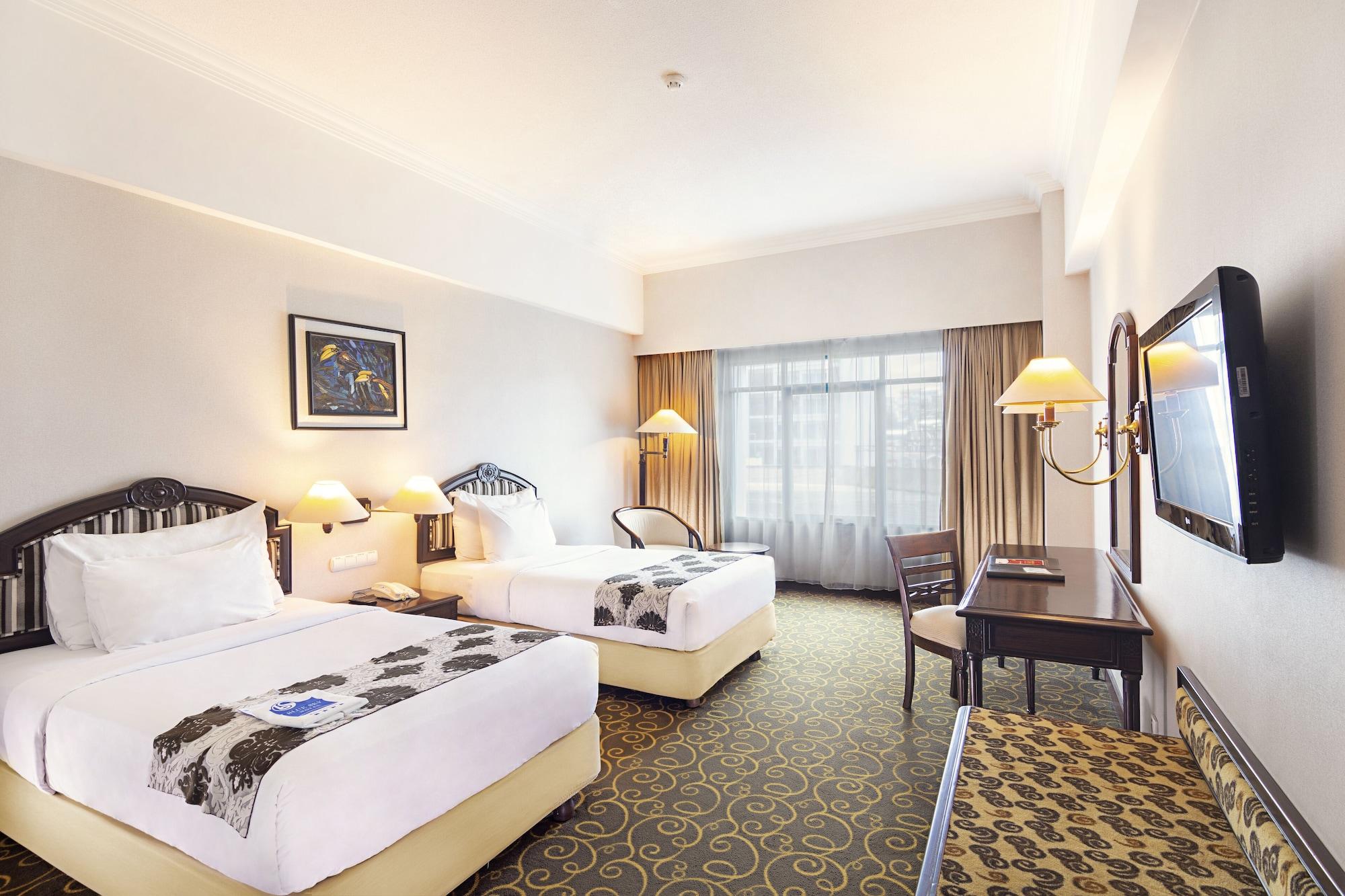 Blue Sky Hotel Balikpapan Kültér fotó